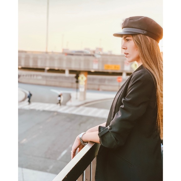 Meet your Posher, Gabriel - Picture 1 of 1